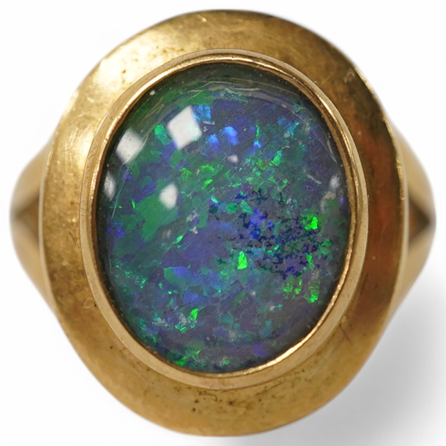 A modern Italian 18k and opal doublet set ring, size N/O, gross weight 4.9 grams. Condition - fair to good